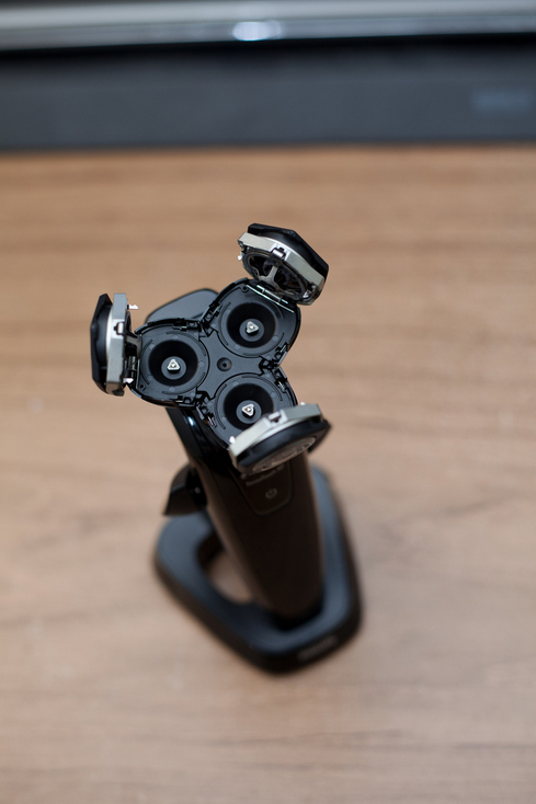 Philips Norelco 1250X 3D电动剃须刀