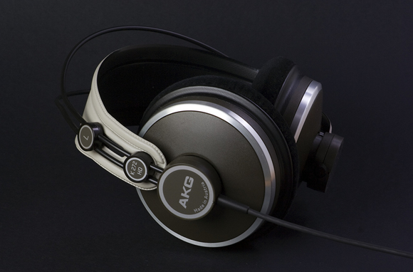 AKG K272HD头戴式高清解析顶级监听耳机