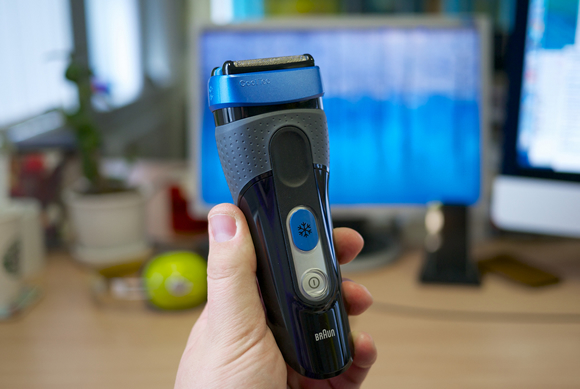 Braun Cool Tec冰感剃须刀