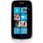 NOKIA Lumia 610 WP手机 京东商城399包邮