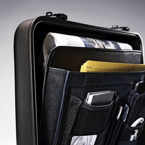 Samsonite 17寸铝制密码锁公文包