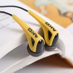 AKG K330P 入耳式耳机 蜜蜂黄 京东199包邮