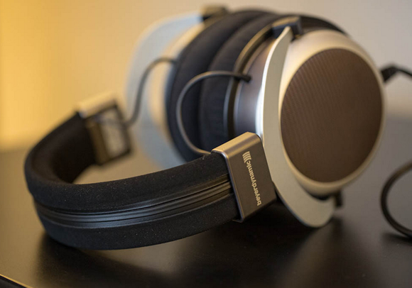Beyerdynamic T90  Tesla高端头戴式耳机