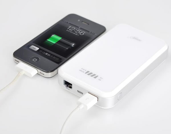 华美Y5 WiFi移动电源