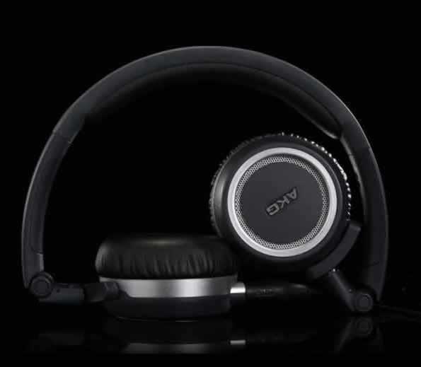 AKG K450耳机 