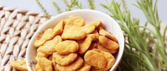 三只松鼠蟹黄蚕豆