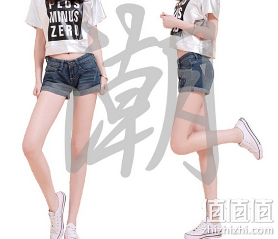 女士牛仔热裤