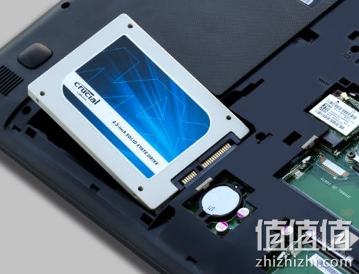 英睿达MX100固态硬盘