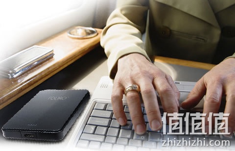 日立Touro Mobile移动硬盘