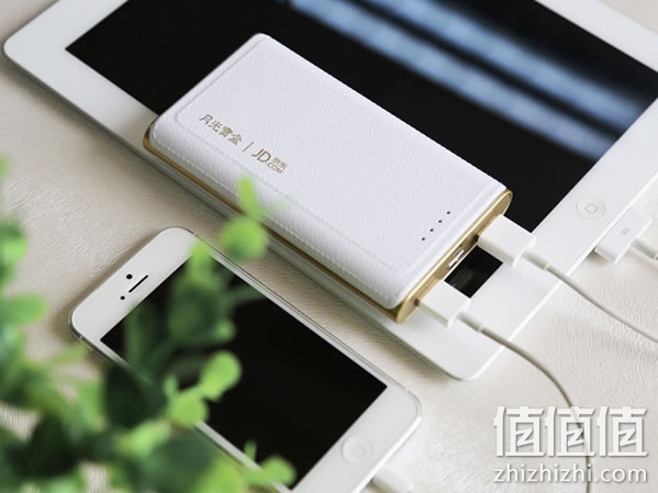 月光宝盒K110充电宝