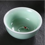 龙泉青瓷鲤鱼杯