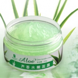 玉菡芳 美白补水芦荟水嫩面霜 100g