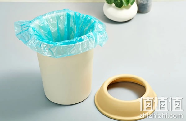 垃圾桶