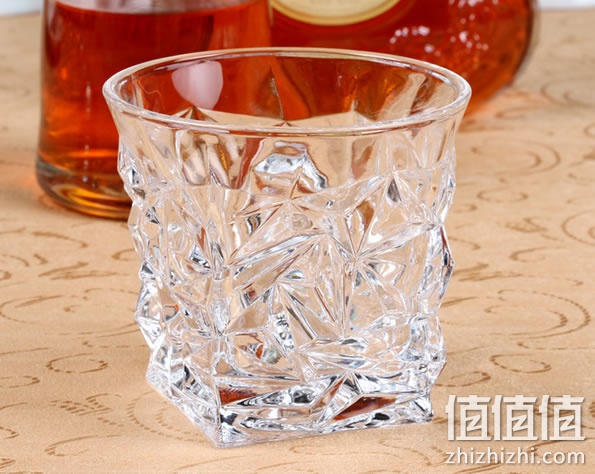 威士忌杯