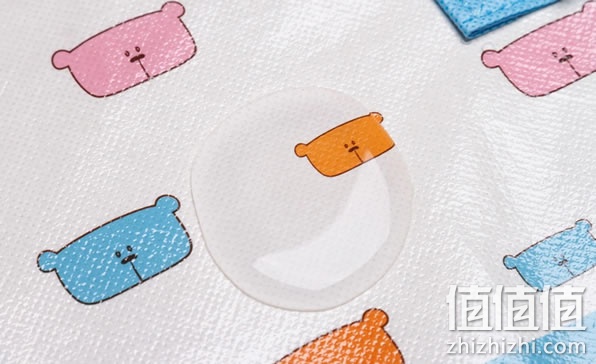 收纳箱