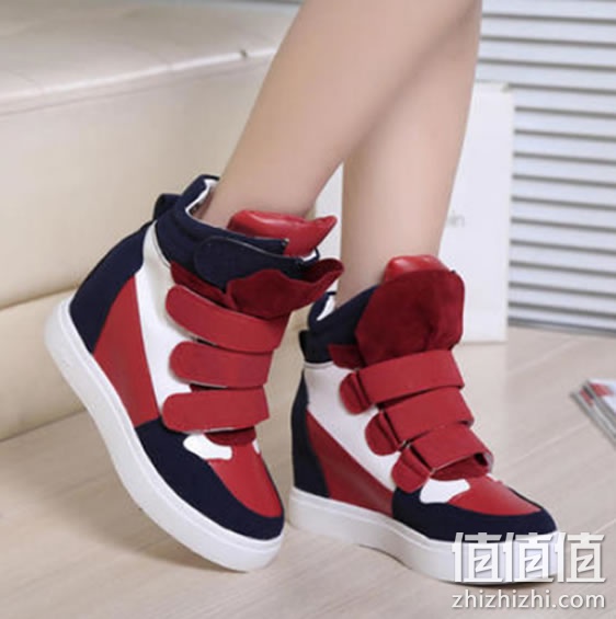运动鞋