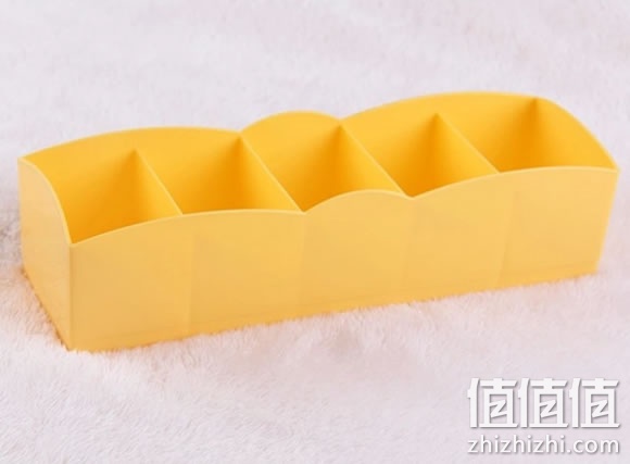 收纳盒