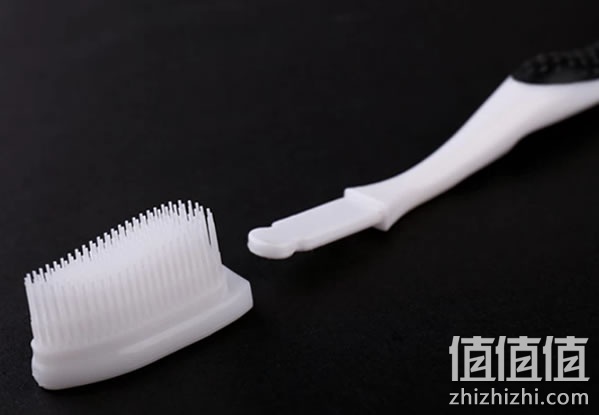 软毛牙刷