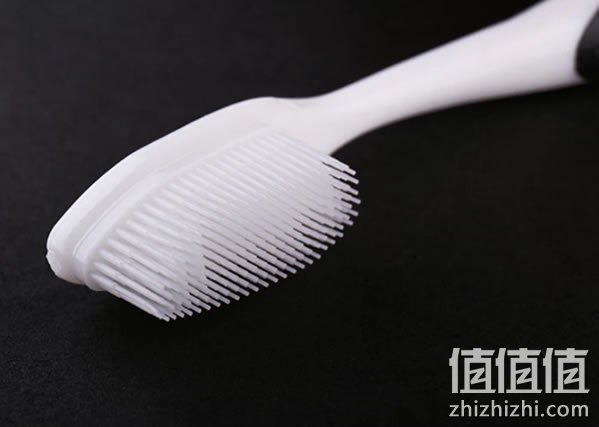 软毛牙刷