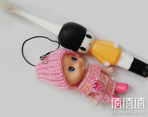 软毛牙刷