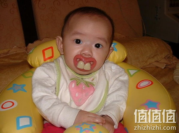 奶嘴