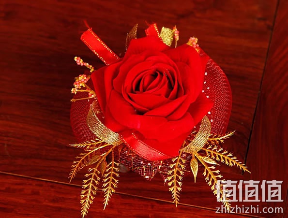 胸花