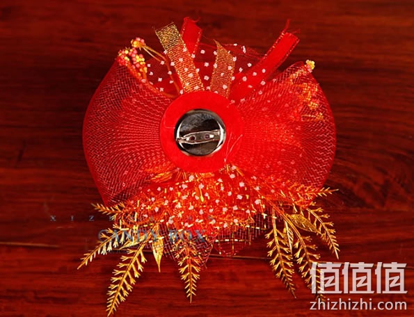 胸花