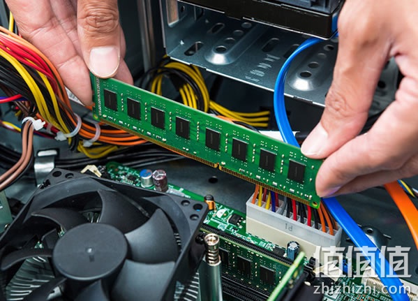 金士顿DDR3 1600台式机内存