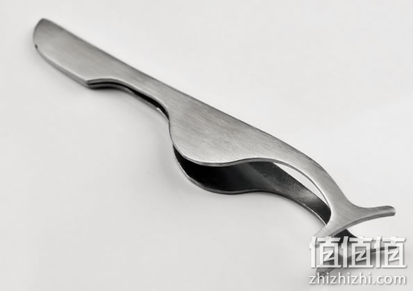 假睫毛