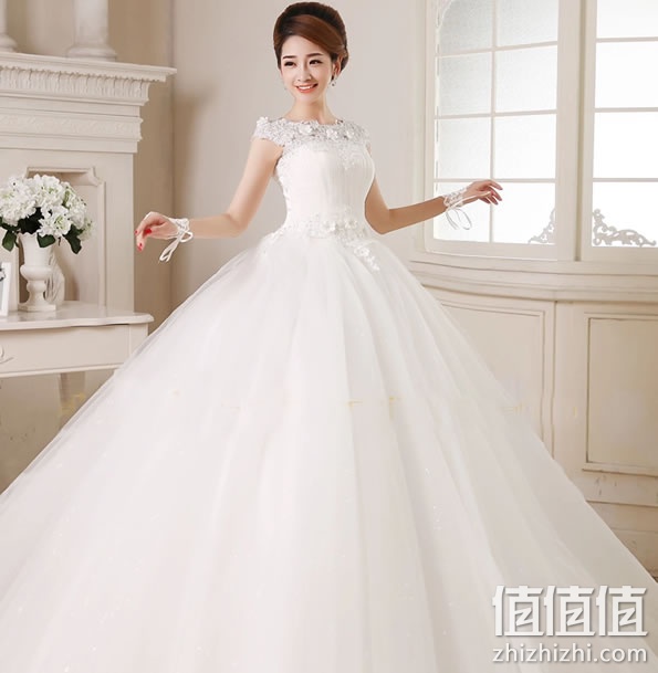 绑带婚纱