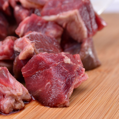 限华东：乌拉圭牛前部肉 切块 800g/袋 35.8元 （可用券 ）