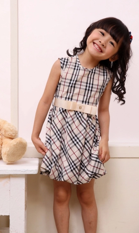 25.9元   mobee kids 纯棉海军风背心公主裙 25.9元  包邮