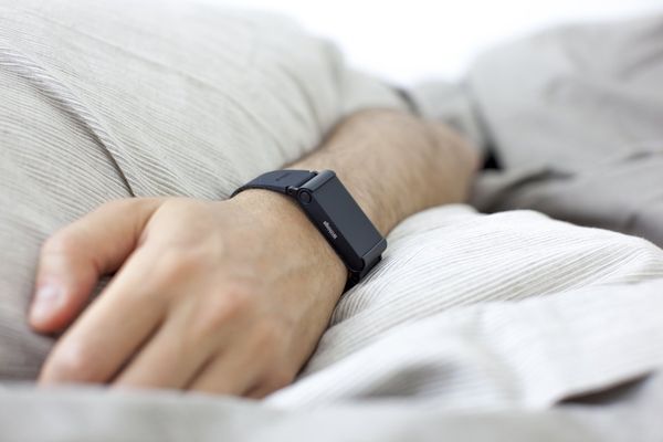 Withings Pulse O2 运动睡眠监测手环（带心率传感器） 599元 包邮  国行好价