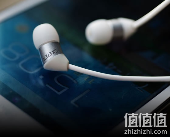 AKG K323XS 入耳式耳机