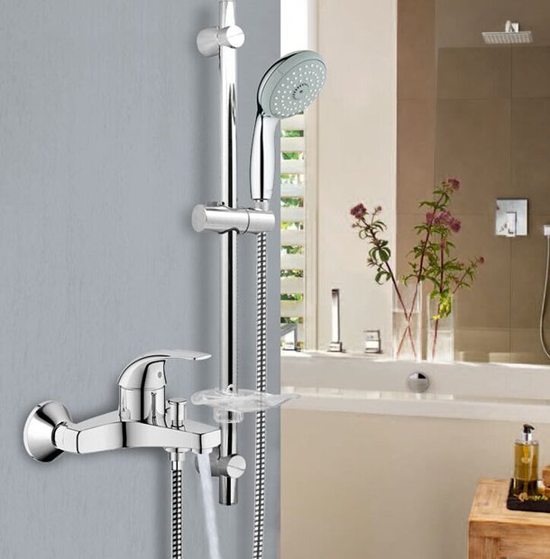 699元  GROHE 高仪 德国进口卫浴淋浴花洒龙头套餐(送国产升降杆) 689元 包邮 （699-10 ）