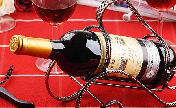 29.00元  直降好价！法国 乐骑士希拉红葡萄酒750ml