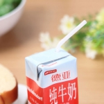 德亚 全脂牛奶200ml*30盒*2箱