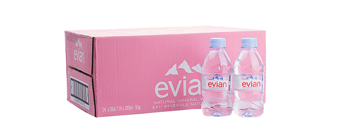 法国进口 evian依云 矿泉水 330ml*24瓶箱装 满 减 可至79元 /箱包邮