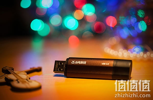 台电 骑士 32G USB3.0 U盘