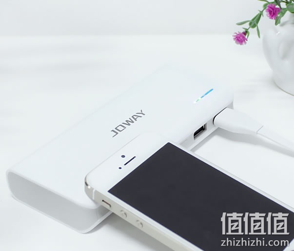 乔威JP87充电宝