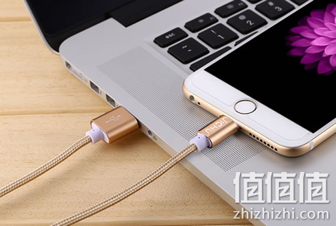 技触iPhone6/6s/6plus充电数据线