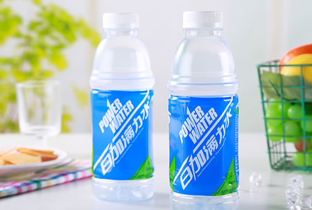 日加满力水运动饮料