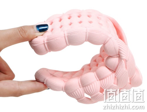 yiwu-liangtuoxie_1
