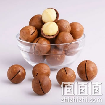 三只松鼠夏威夷果