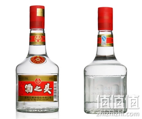 五粮液酒之头白酒