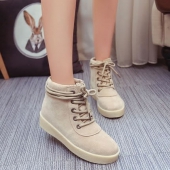 莱丝女士韩版时尚平底系带短靴，新品特惠