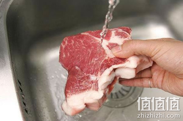猪肉应该怎样清洗？猪肉应该怎么洗才干净呢？