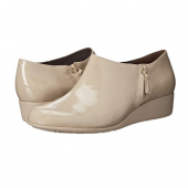 可汗（Cole Haan） Callie Slip-On 女款防水踝靴 漆皮鞋面 防滑耐磨