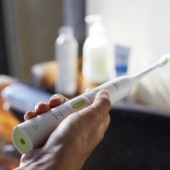 飞利浦（PHILIPS） Sonicare HealthyWhite Plus系列 HX8915/01 声波震动电动牙刷 国际电压
