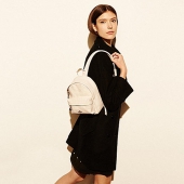 蔻驰（COACH）     Embossed Croc Campus 女士双肩包 鳄鱼纹压花皮革